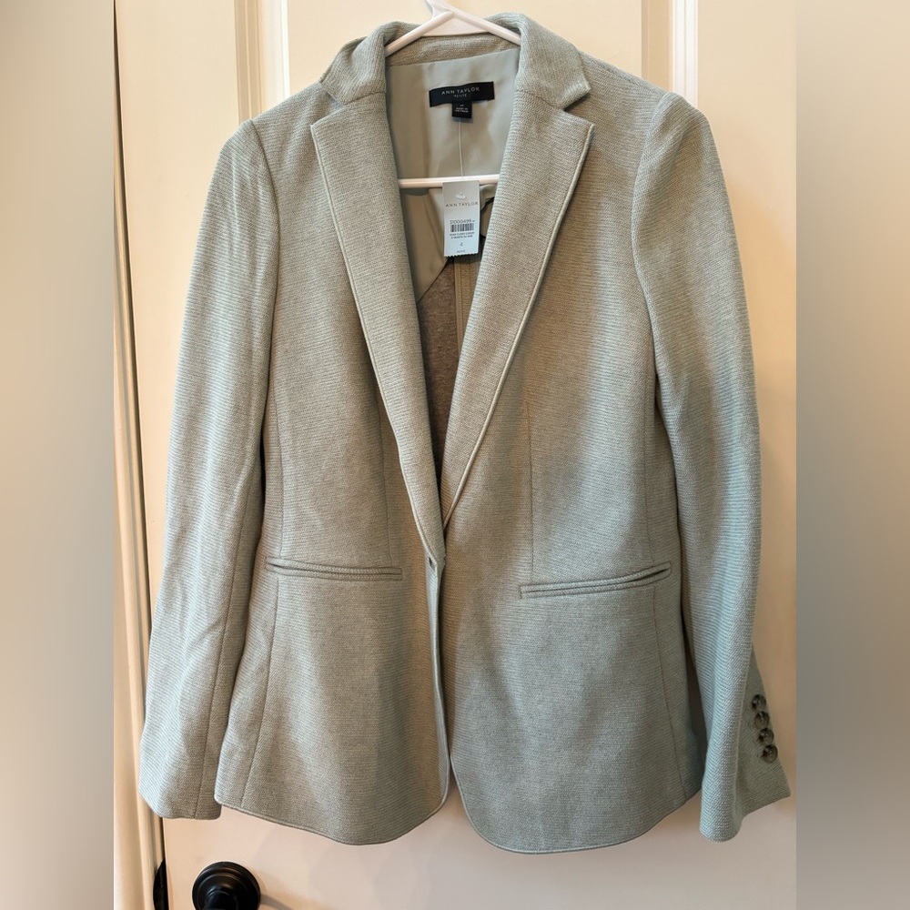 Ann Taylor Green Blazer Classic Design